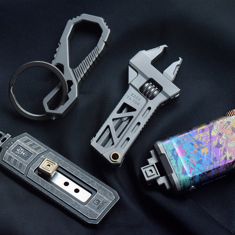 TC4 Sleutel en tang van volled - Edc Carry All recensie en prijs